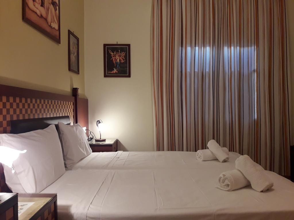 Parthenon Hotel Chora  Buitenkant foto