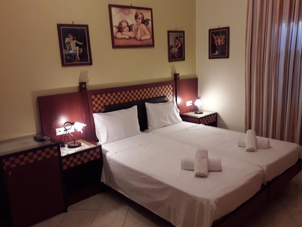Parthenon Hotel Chora  Buitenkant foto