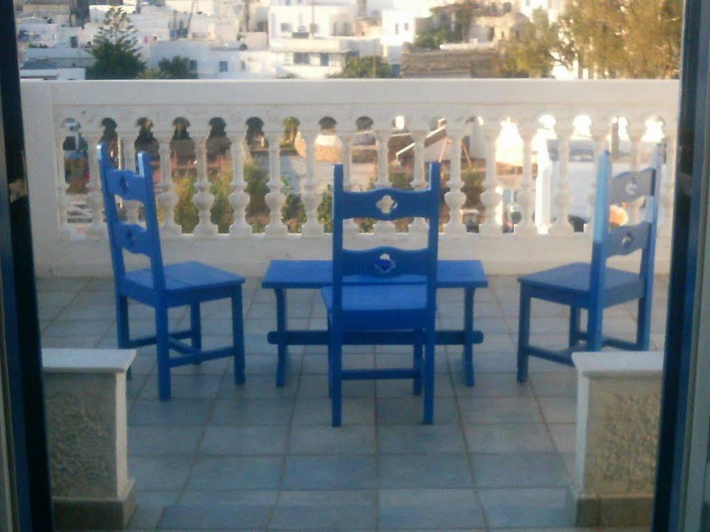Parthenon Hotel Chora  Buitenkant foto